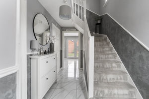 Photo 27- click for photo gallery